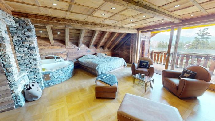 Studio with Private Jacuzzi - Stunning Swiss Alps Views - RPO31-62