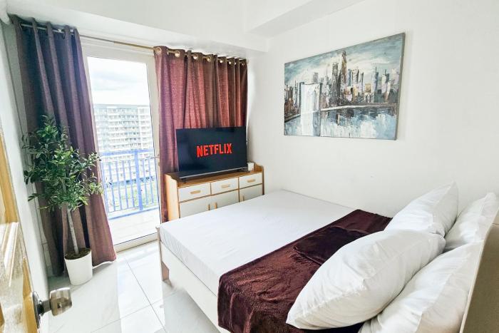 2 Bedroom Condo in Front of SM Mall of Asia