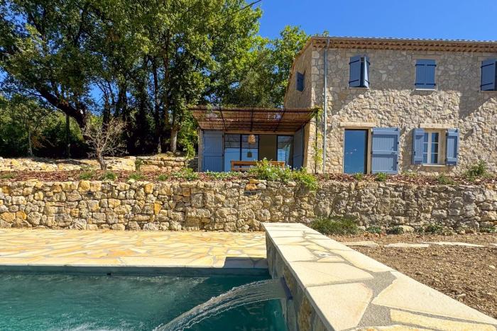 Provençal farmhouse 4 guests private pool
