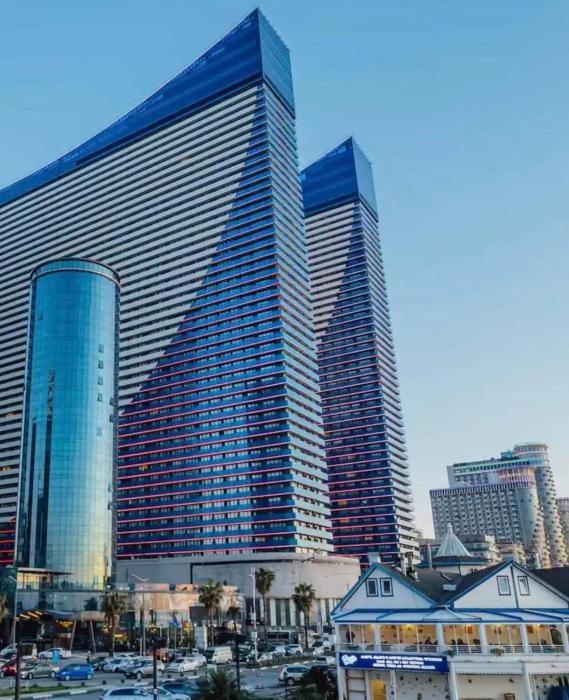 Sunny Sea View Aparthotel in Orbi City Batumi