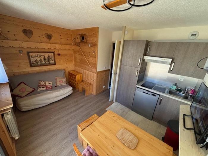 Studio cabine rénové 3 pers avec Wifi proche pistes - FR-1-178-351