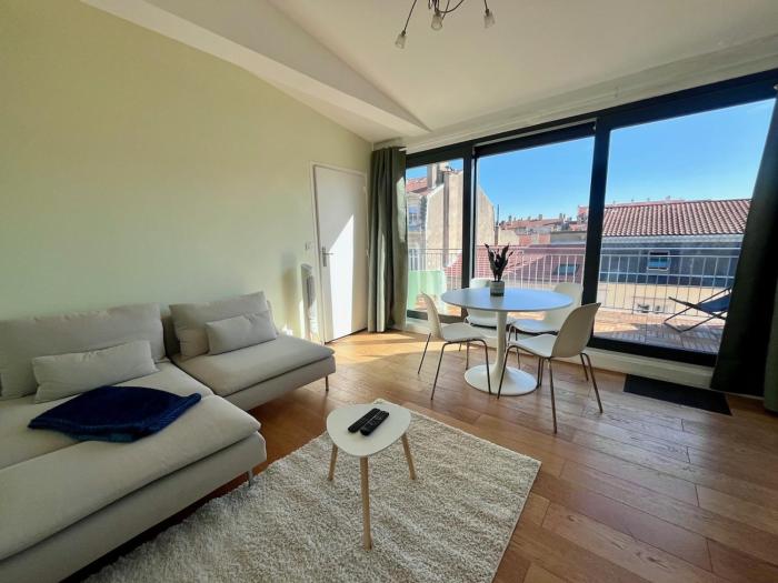 Très bel appartement 3 pièces terrasse