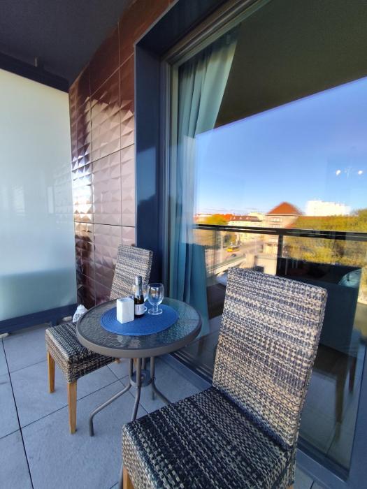 Azure By The River - City Center