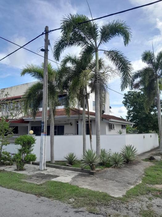 The BENDANG RESIDENCE - ALORSETAR -Private PooL - Panoramic view of rice fields and Alor Setar Tower