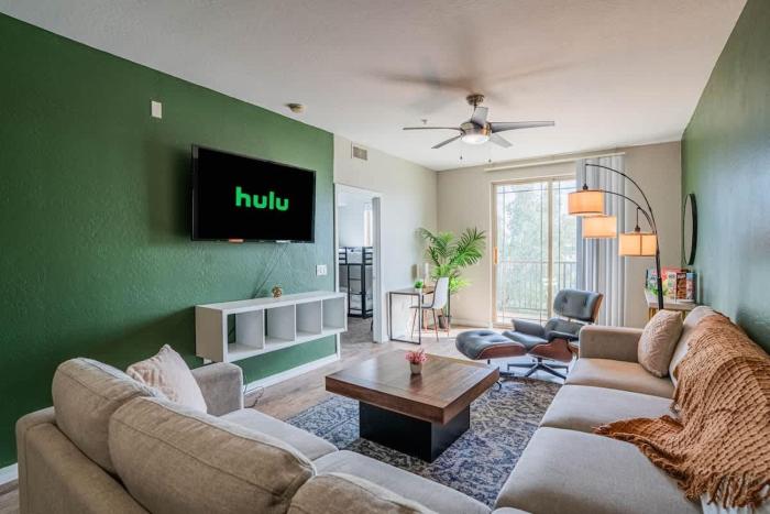 Near ASU and Brewery Gym Pool WD Parking