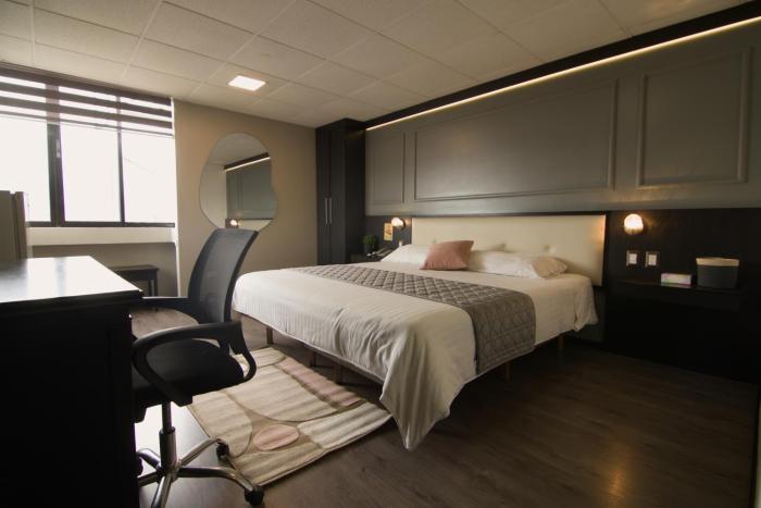 Hotel Italia Cuenca - Tranvia Centro & Aeropuerto