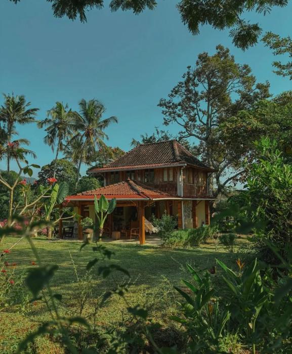 Pondok Sitinggil Muncul