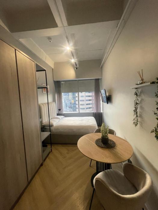 One Thibault Hotel - Studio in Cape Town City Centre