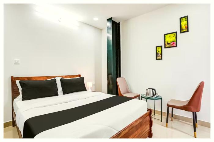 Hotel The hariaksh Dhan Homestay Near Kash Vishwanath Temple - Room Service - Free Wifi Facilities # Fully Air conditioning Luxuary Room - Top Rated Hotel In Varanasi