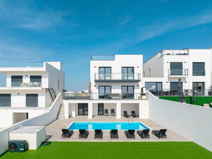 Villa Lotus Peralta with sea view and private pool