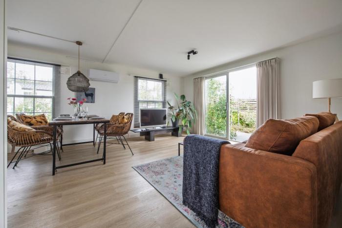 31, Ruimtelijk - Airco - Privé Parkeren - Natuur - Recreational Only