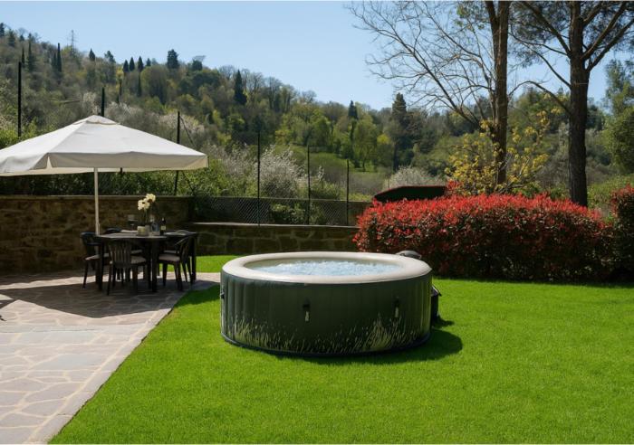 30 Min from Florence Jacuzzi, Wi-Fi & Parking