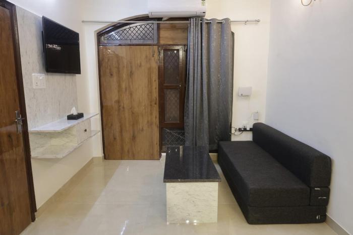 1BHK Service Apartment with Terrace In Breakfast