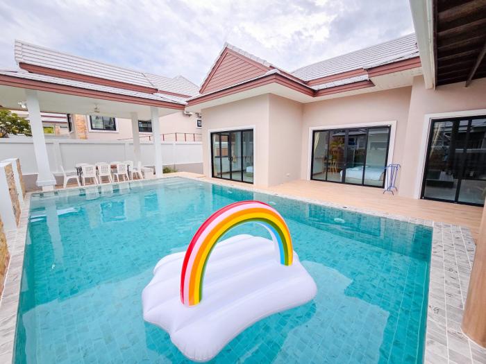 Luekpanee pool villa pranburi