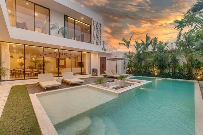 Hidden 5BR Gem Luxe Pool Villa near Pererenan