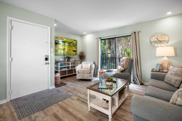 Sunburst Haven – Dock, Pool & Gulf Sands