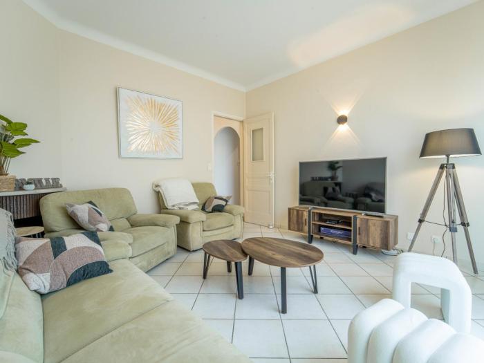 Maison rénovée à Mimizan pour 10 pers. avec jardin proche océan - FR-1-50-194