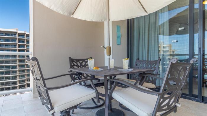 Las Palomas 2 BR 2 BA Coronado 1204