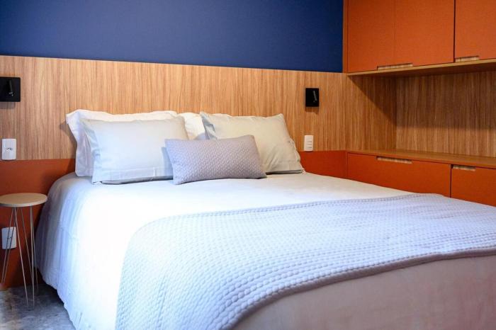 210 Apartamento novo e bem decorado em bairro nobre