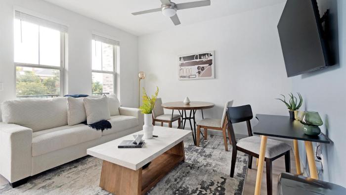 Historic Springfield Apartments by Landing