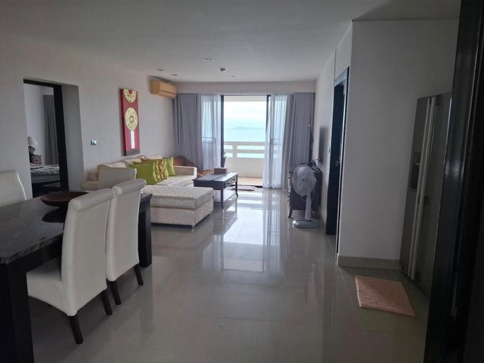 Apartment on Beach, Stunning Views, Rayong