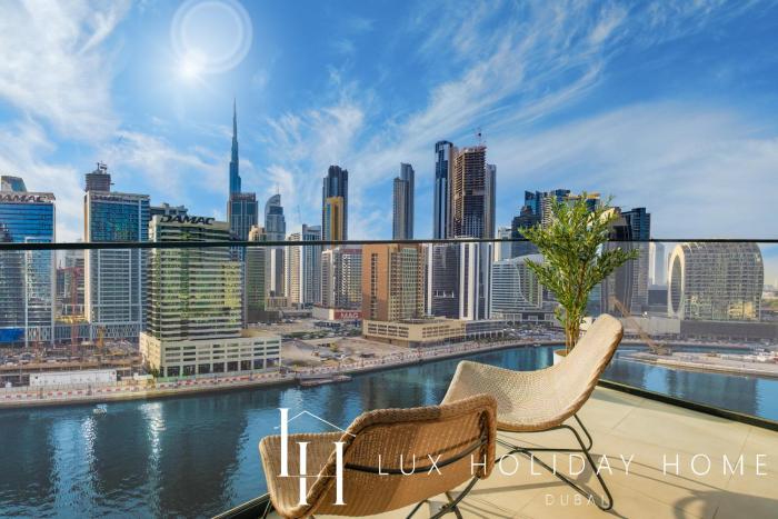 LUX The Modern Binghatti Canal Suite 2