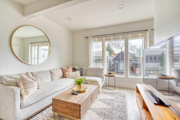 Stay Portland - Perfect Ladds Addition Loft - Breweries & Bars