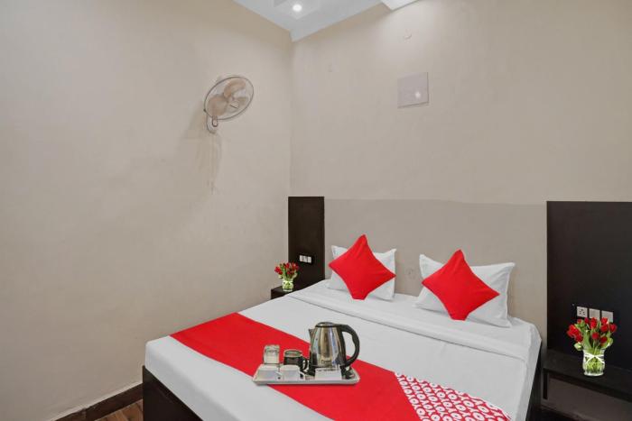 Hotel O Kwins Residency