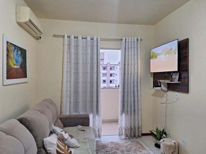 Apartamento completo, 2 quartos em Blumenau SC