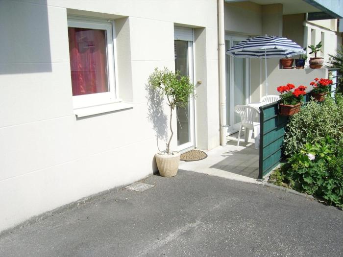 La Camareizh small apartment, beach, GR34 50 m away