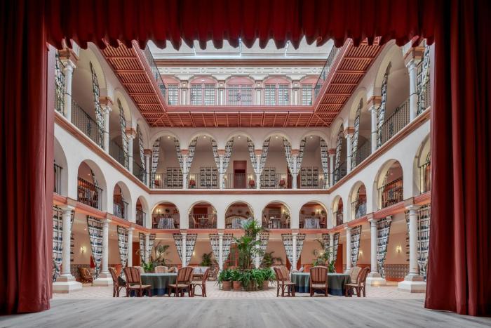 Cristine Bedfor Sevilla Boutique Hotel