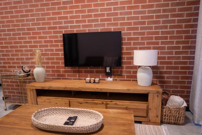 The Precinct Luxury Apartment - Waterfall