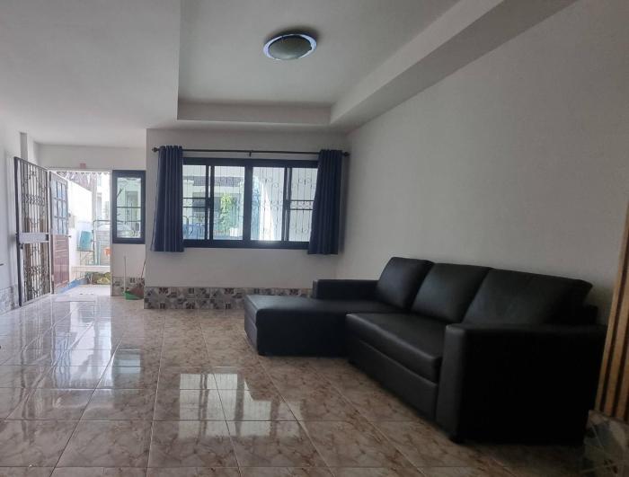 Chiang Mai Oasis 2-Bedroom Home with Private Entrance Modern Amenities