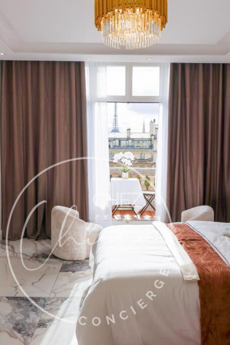 Golden Balcony - Golden Jewel - Champs-Élysées