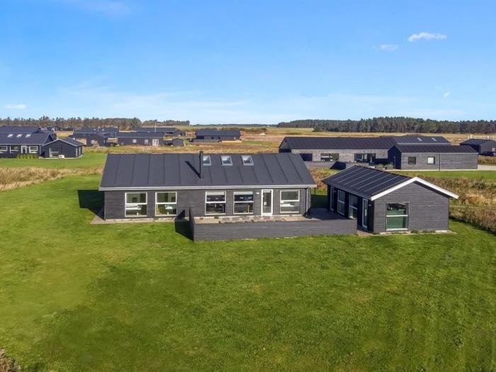 Holiday Home Kirsi - 1-6km from the sea by Interhome