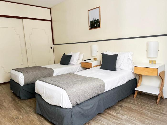 Alpino Hotel