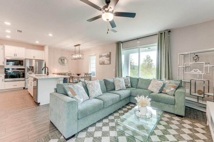 Disney World Group Getaway in ReResort!