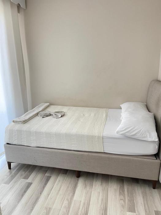 Maraş Blue Life Suit