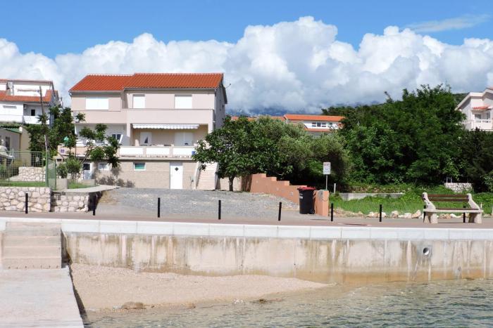 Apartments by the sea Barbat, Rab - 11797