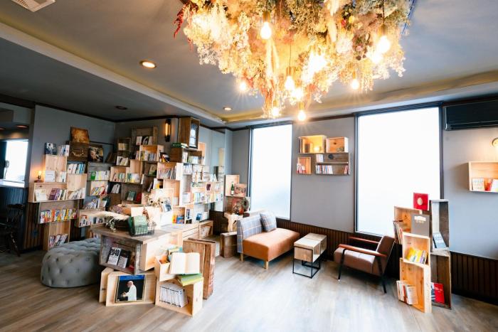 The Book Lounge Hotel Kani