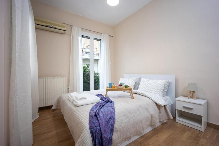 Modern City Retreat in Kallithea