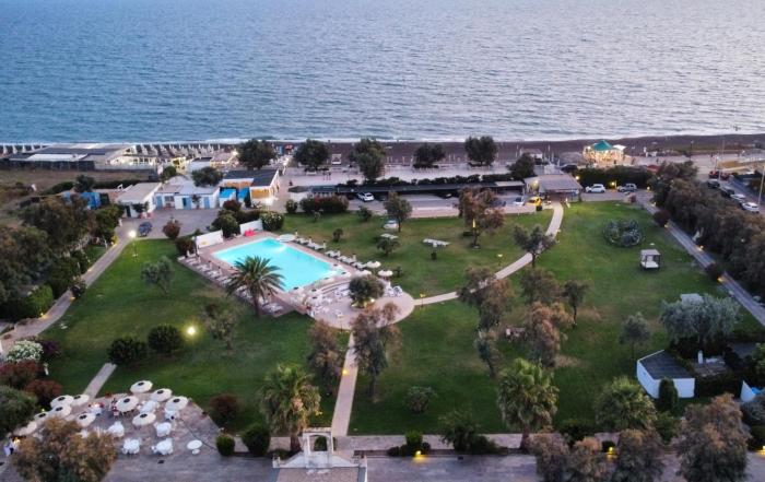 Riva di Palo Beach Hotel