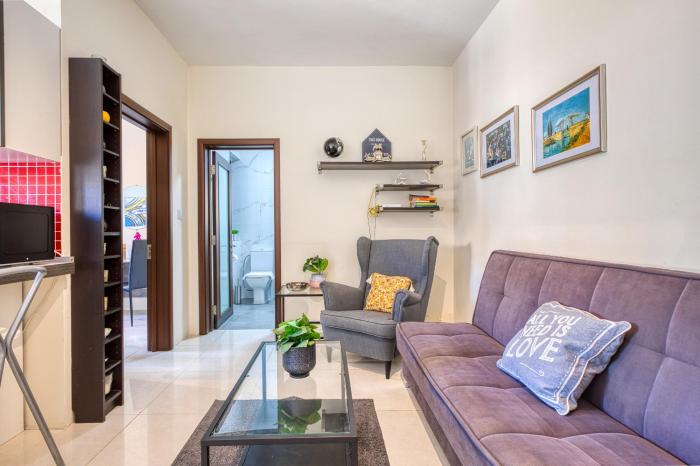 Cosy 1 Bedroom with balcony in St Julians AEBE1-1