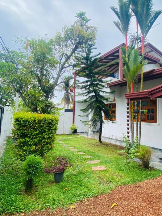 Nethmin Home Stay