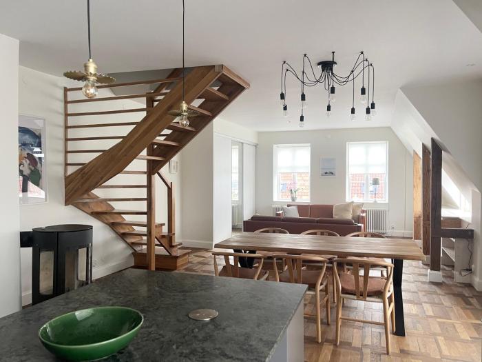 Top-Floor APT with Balcony & Sea View in Visby