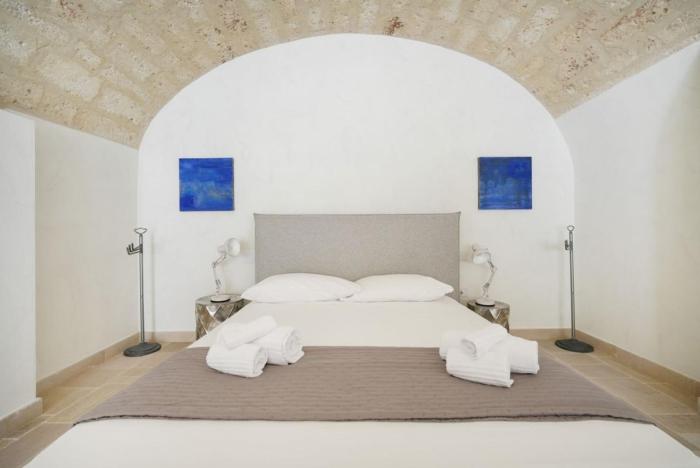 Palazzo Della Tore 001-Elegant Historic Escape