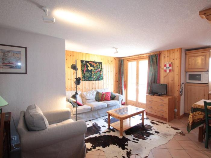 Duplex cosy pour 6 pers, au pied des pistes avec balcon, à 500m des commerces! - FR-1-572-174
