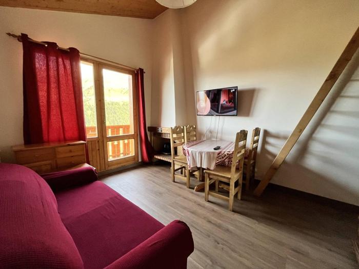 Appart. mansardé proche pistes Méribel - FR-1-355-245