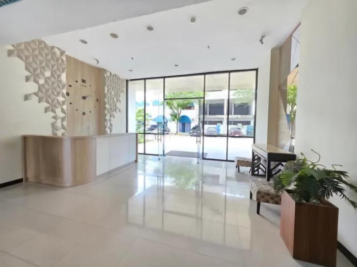 Apartemen Gunung Putri by Maknyoss Rooms