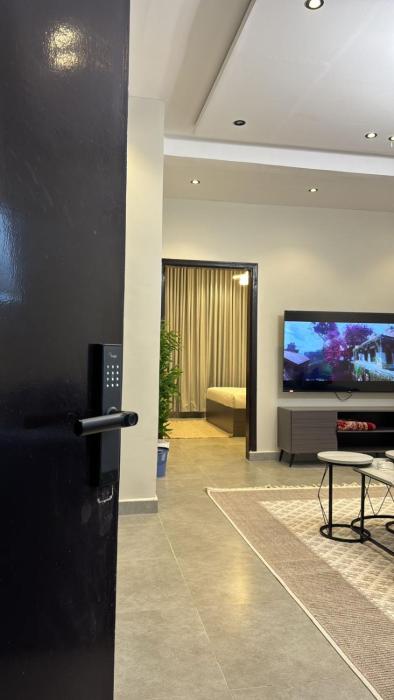 شقة بغرفة وصالة ,Apartment with a room, a living room and a kitchen